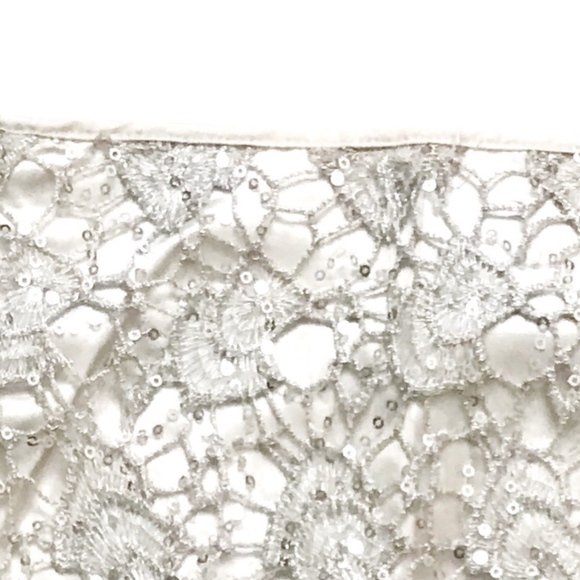 H&M Lace + Sequins Off-White Mini Skirt - Picture 4 of 4